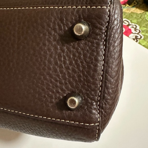 Coach leather sought after pebbled leather should bag purse - Picture 9 of 10